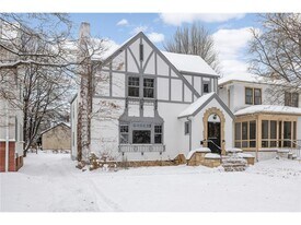 4304 Beard Ave S in Minneapolis, MN - Building Photo