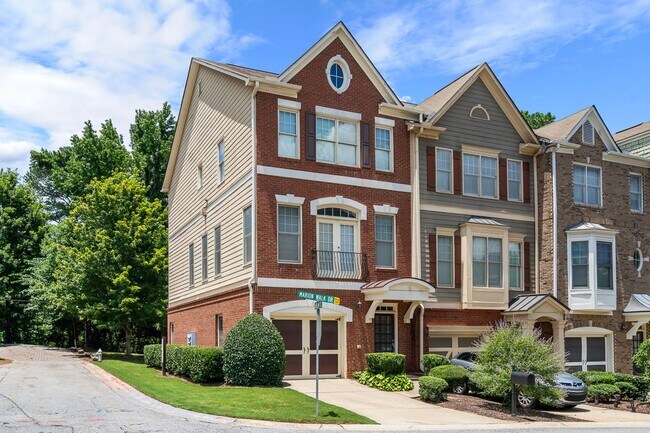 property at 2301 Marion Walk Dr SE
