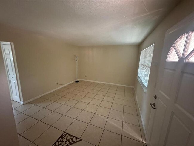 property at 4732 SW 33rd Ave