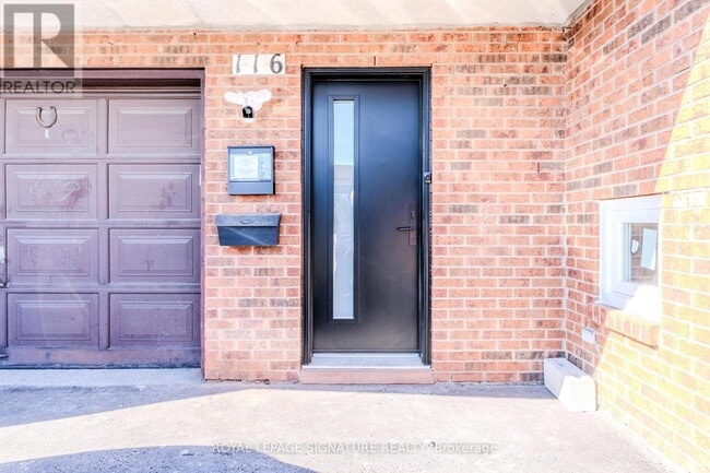 property at 116 Sentinel Rd