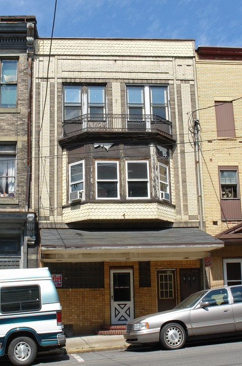 704-706 N Shamokin St in Shamokin, PA - Building Photo