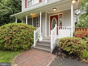 8324 2nd Ave in Vienna, VA - Building Photo - Building Photo