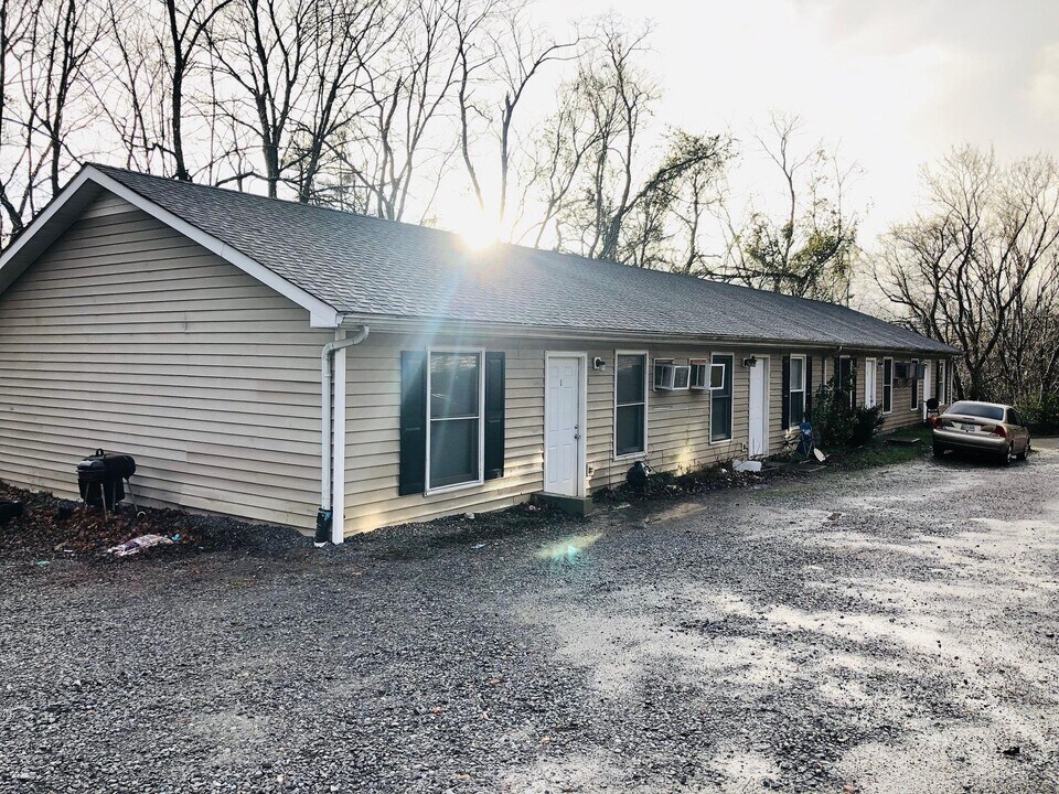 506 B St in Clarksville, TN - Building Photo