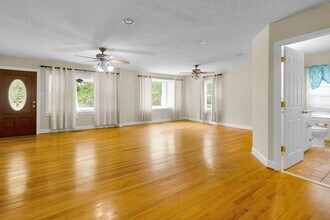 120 Bernhurst Rd in New Bern, NC - Building Photo - Building Photo