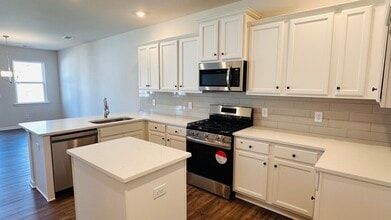 69 Windover Wy in Dawsonville, GA - Building Photo - Building Photo