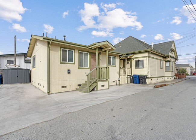 property at 161-A E Beach St