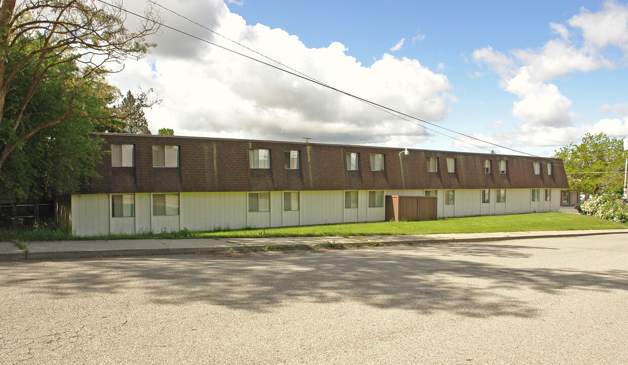 3115 E 29th Ave in Spokane, WA - Foto de edificio