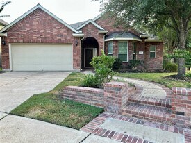 12102 Cove Harbor Ln in Cypress, TX - Building Photo