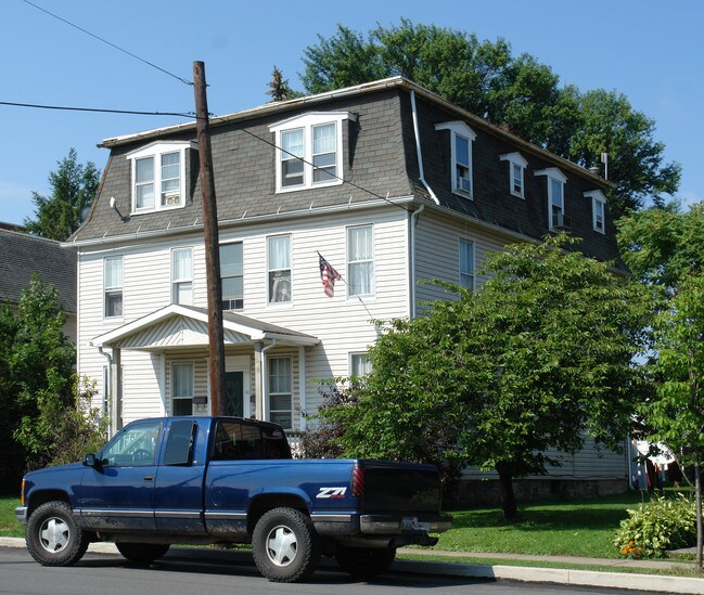 661 Rose St in Williamsport, PA - Building Photo - Building Photo