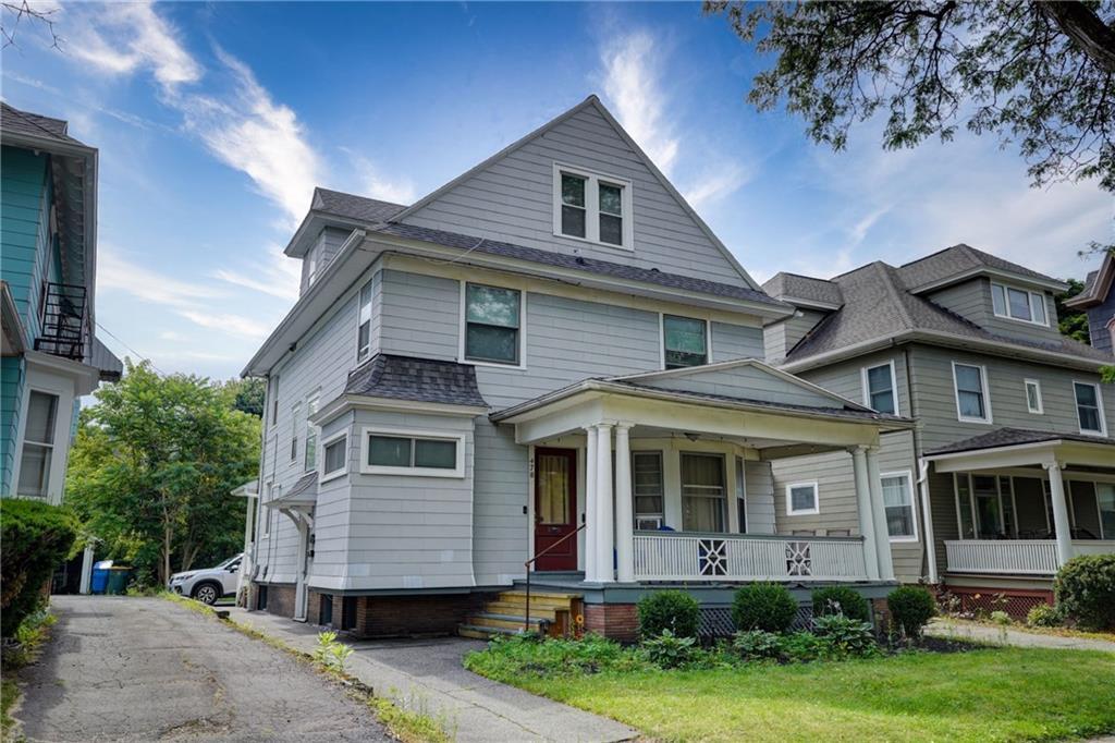 478 Oxford St in Rochester, NY - Building Photo