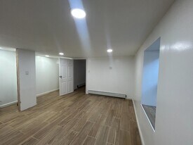 1115 Keane St in Easton, PA - Building Photo