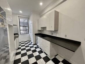 295 Beacon St in Boston, MA - Building Photo - Building Photo