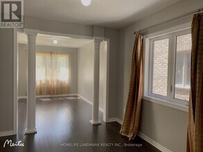 489 Caboto Trail in Markham, ON - Building Photo - Building Photo