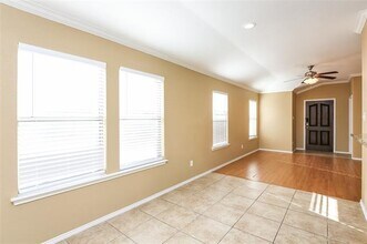 1112 Kielder Cir in Fort Worth, TX - Building Photo - Building Photo