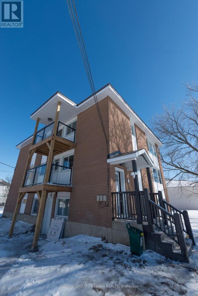 2419 Pagé Rd in Ottawa, ON - Building Photo - Building Photo