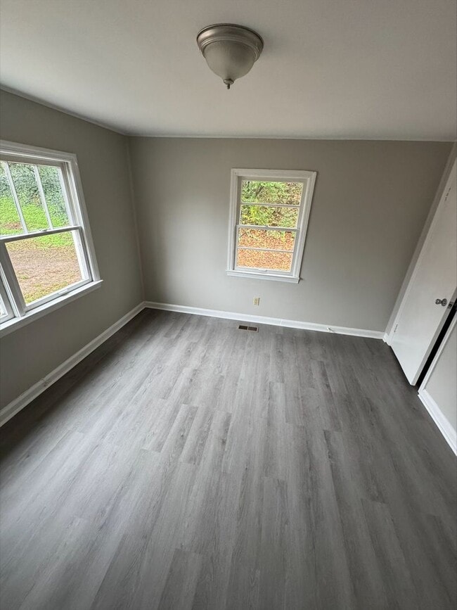 354 Poplar St in Soddy Daisy, TN - Building Photo - Building Photo