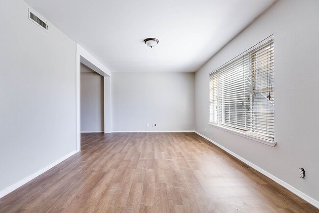 1425 Austin St in San Angelo, TX - Building Photo - Building Photo