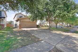 18743 Westgate Park Dr in Cypress, TX - Building Photo - Building Photo