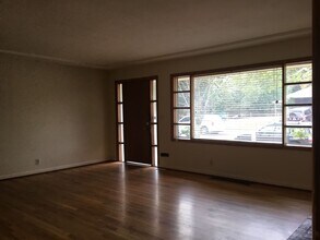 5299 N Harvard St in Portland, OR - Building Photo - Building Photo