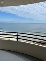3115 S Atlantic Ave in Daytona Beach Shores, FL - Building Photo
