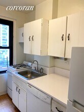 235 West End Ave-Unit -: 9C in New York, NY - Building Photo - Building Photo