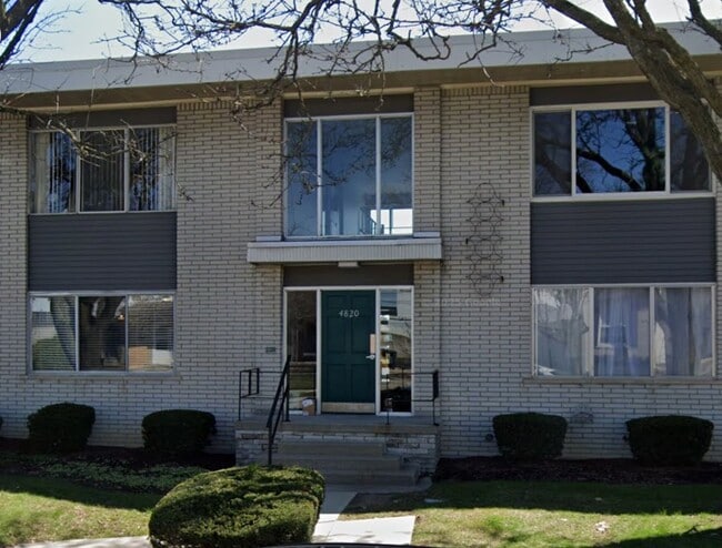 property at 4820 Briarwood Ave