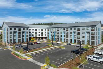 Altura Apartments in Beaverton, OR - Foto de edificio - Building Photo