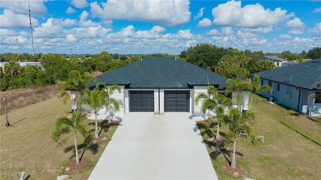 property at 843 Duplex St E