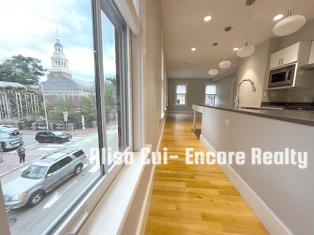 2 Bow St in Cambridge, MA - Building Photo