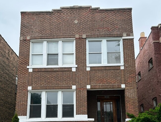 property at 6154 S Fairfield Ave