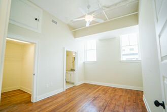 520 Mulberry St, Unit 201 in Macon, GA - Building Photo - Building Photo