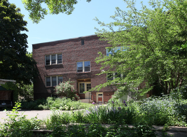 The Bedford Apartments in Minneapolis, MN - Building Photo - Building Photo