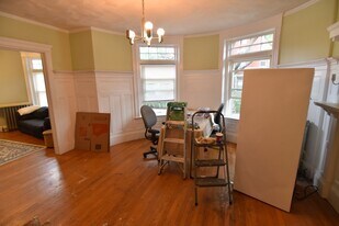 1887 Beacon St in Brookline, MA - Building Photo