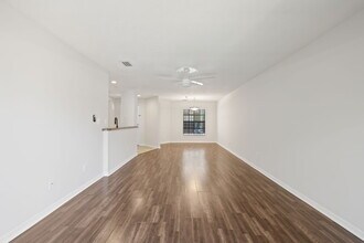 Park Villa in Tampa, FL - Building Photo - Building Photo