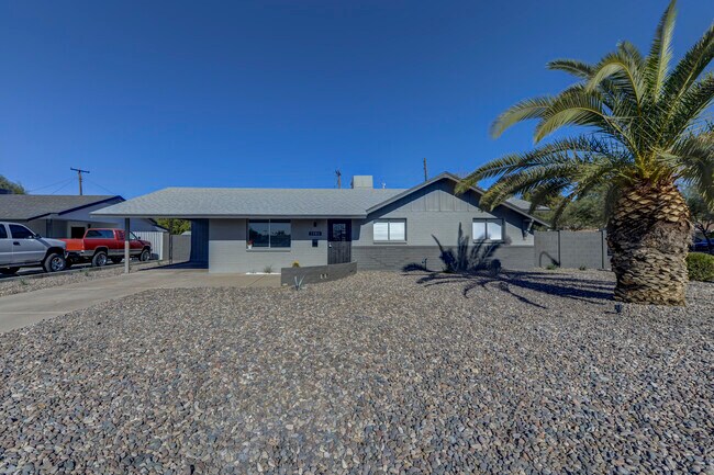 1986 E Palmcroft Dr in Tempe, AZ - Building Photo - Building Photo