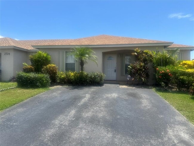 2728 NW 200th Terrace in Miami Gardens, FL - Building Photo - Building Photo