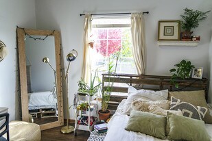 West Ridge Apartments