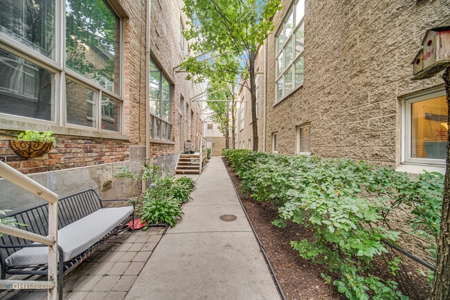 property at 2828 N Talman Ave