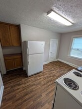 1806 17th St NE in Hickory, NC - Building Photo - Building Photo