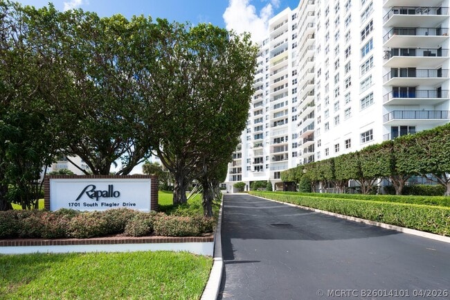 property at 1701 S Flagler Dr