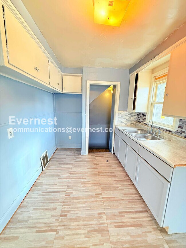 18640 Sherwood St in Detroit, MI - Building Photo - Building Photo