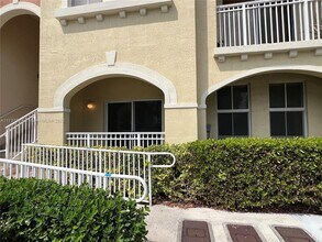 10855 NW 88th Terrace in Doral, FL - Building Photo - Building Photo