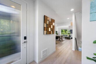 5169 42nd Ave S in Seattle, WA - Building Photo - Building Photo