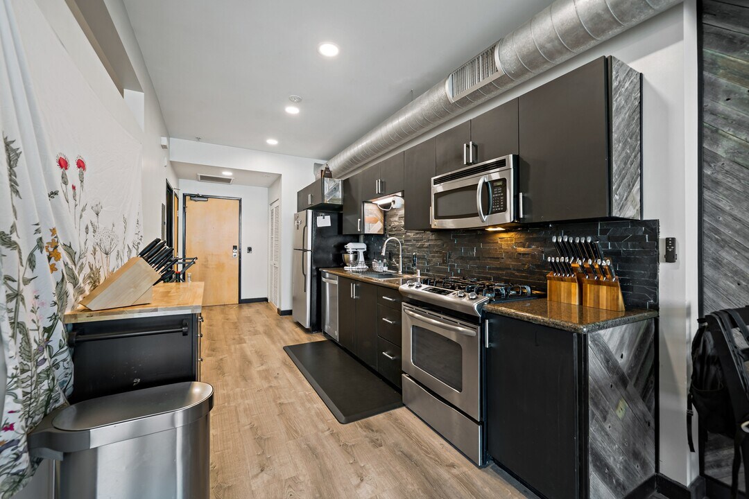 1551 Fourth Ave in San Diego, CA - Building Photo