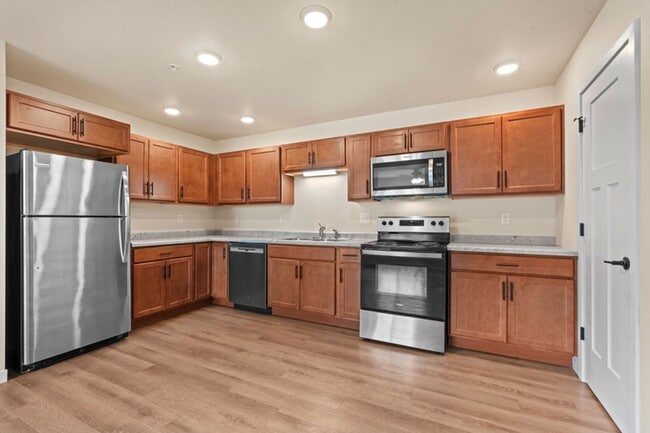 Timber Ridge Apartments in Waupaca, WI - Building Photo - Building Photo