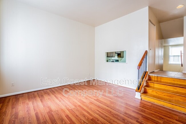 1502 E Baltimore St in Baltimore, MD - Building Photo - Building Photo