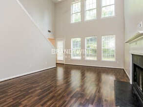 1324 Gates Cir SE in Atlanta, GA - Building Photo - Building Photo