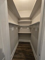 751 8th St SE in Washington, DC - Building Photo