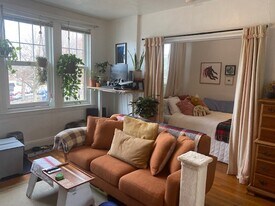 28 Sidlaw Rd, Unit 22 in Boston, MA - Building Photo