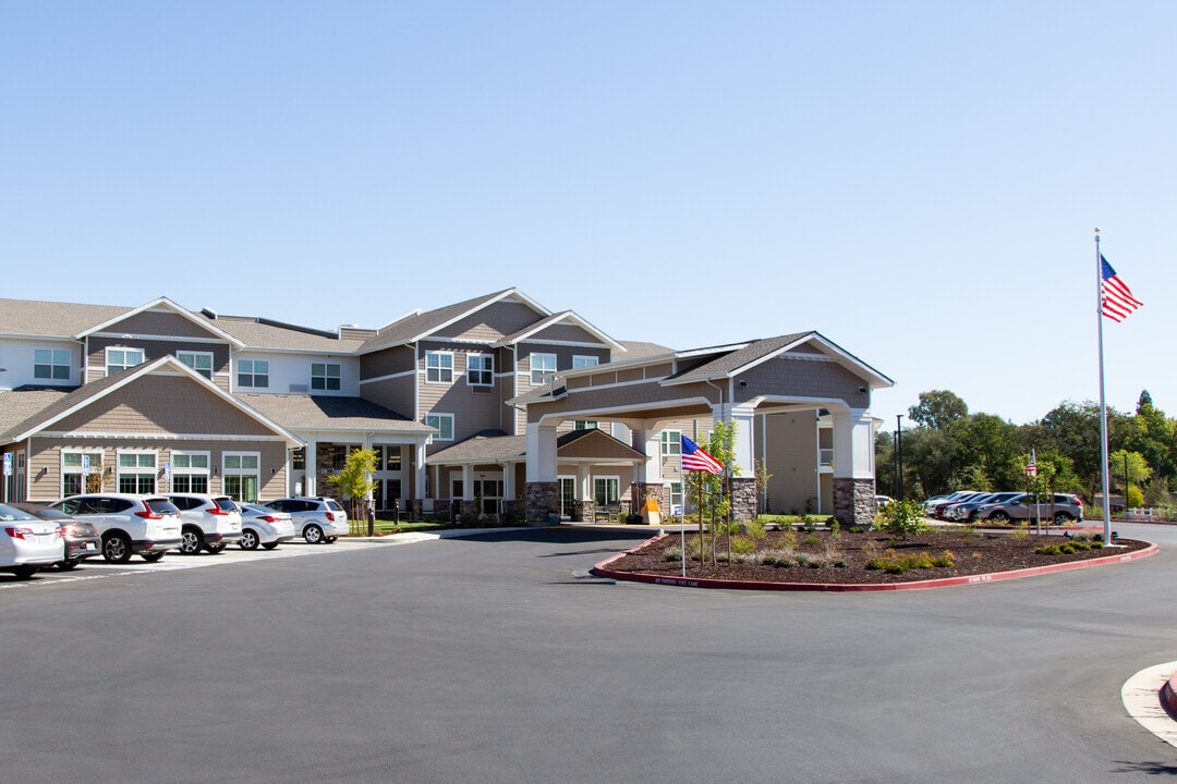 Sequoia Grove Retirement Living in Granite Bay, CA - Foto de edificio